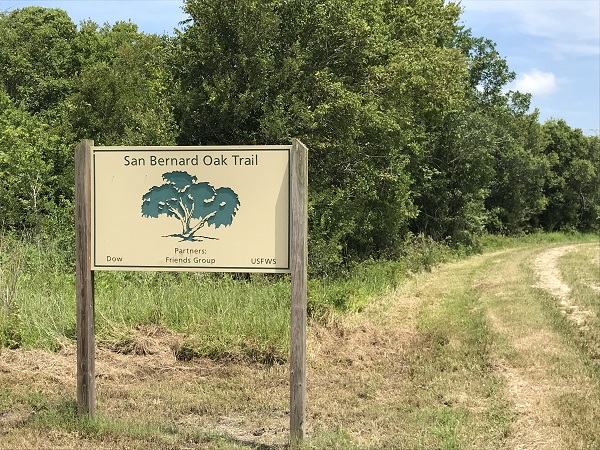 San Bernard Oak Trail Sign at SBNWR 2019